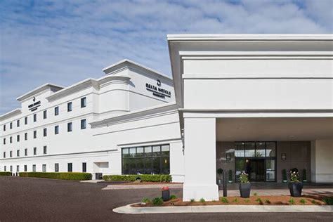 farmington hills michigan hotels|delta by marriott farmington hills.